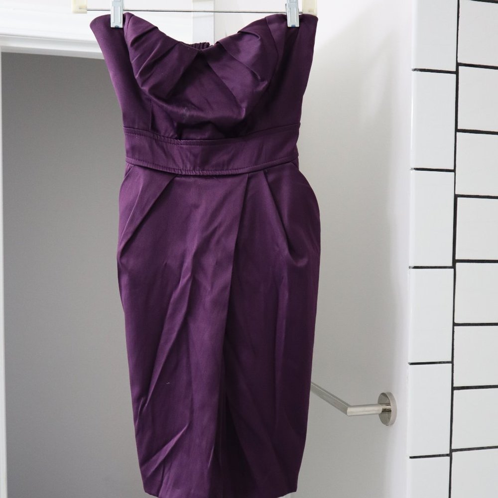 Short strapless satin dress
